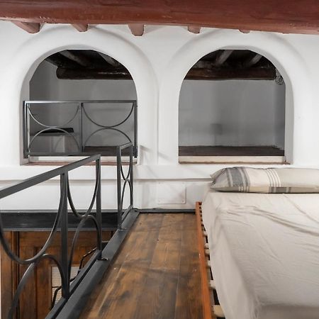 Home Domus Capocci - Rione Monti โรม ภายนอก รูปภาพ
