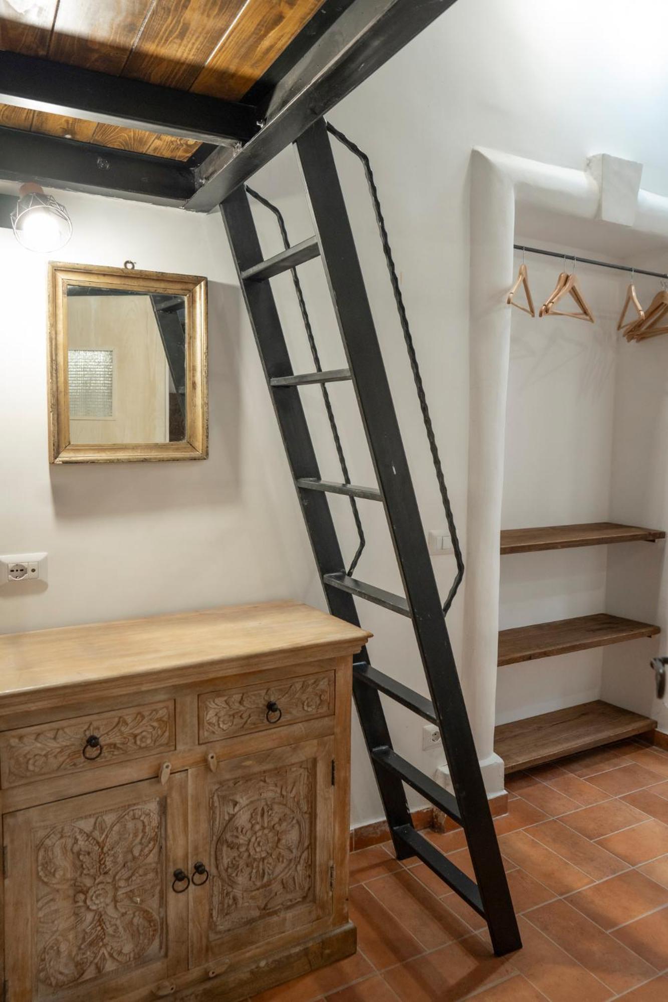 Home Domus Capocci - Rione Monti โรม ภายนอก รูปภาพ
