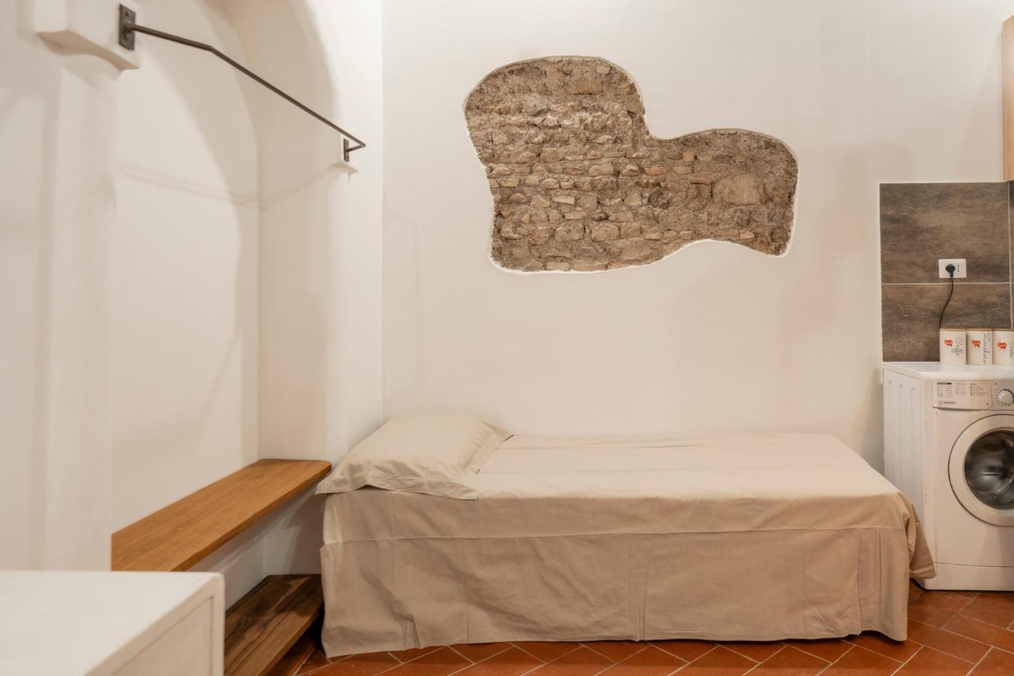 Home Domus Capocci - Rione Monti โรม ภายนอก รูปภาพ