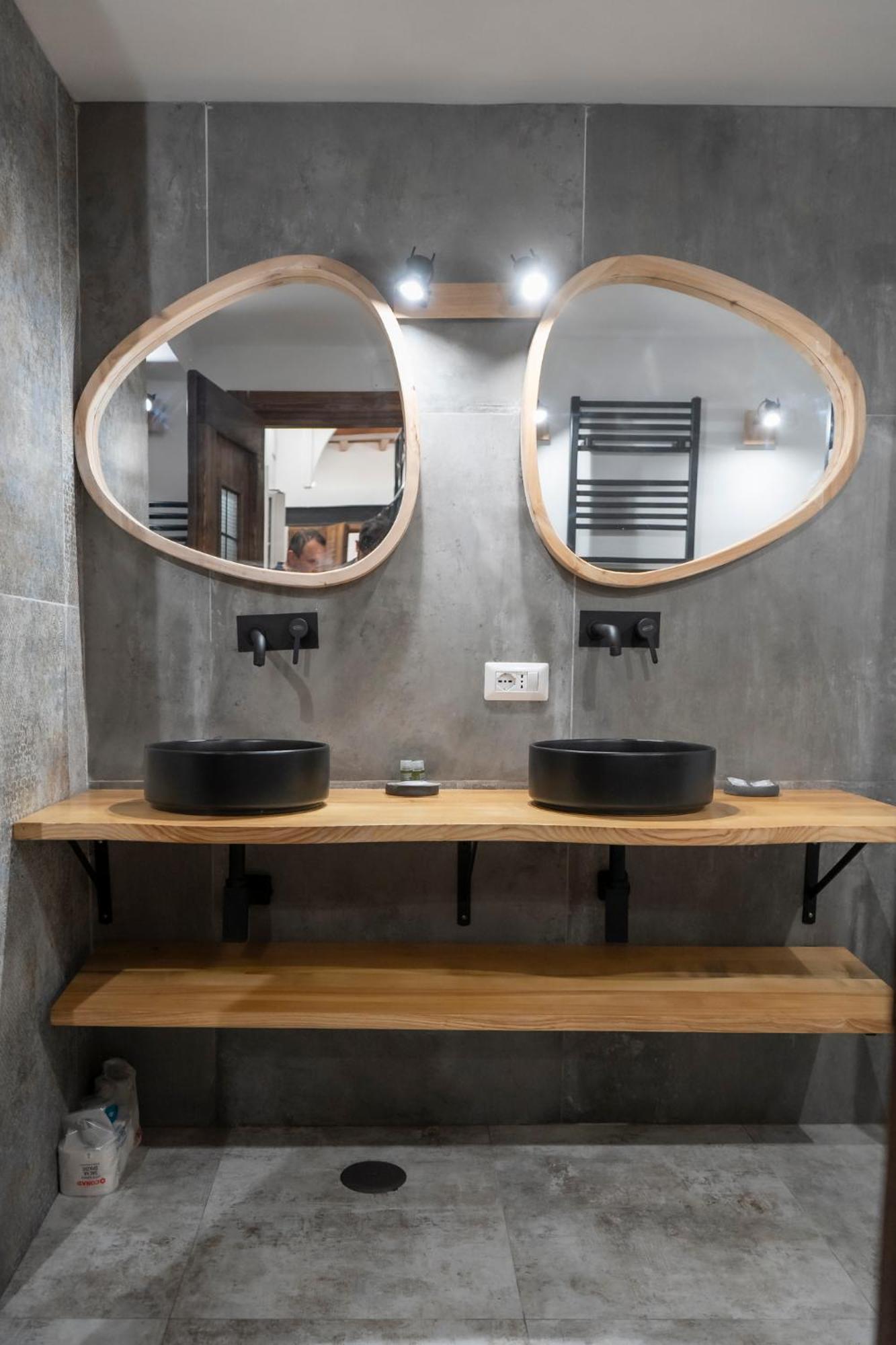 Home Domus Capocci - Rione Monti โรม ห้อง รูปภาพ