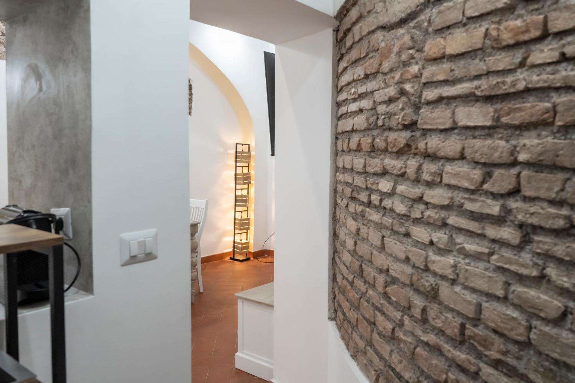 Home Domus Capocci - Rione Monti โรม ห้อง รูปภาพ